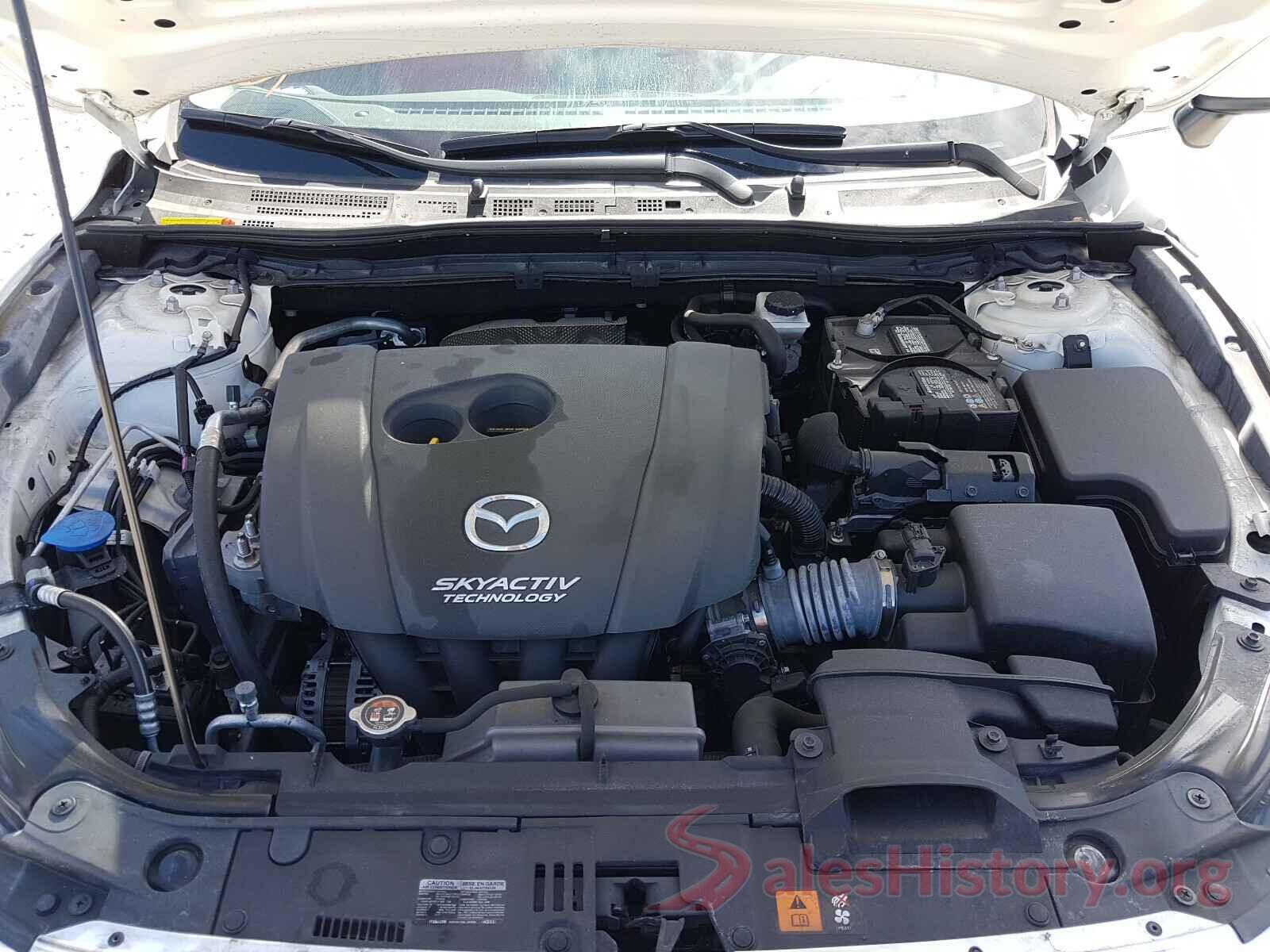 3MZBN1U77JM223638 2018 MAZDA 3