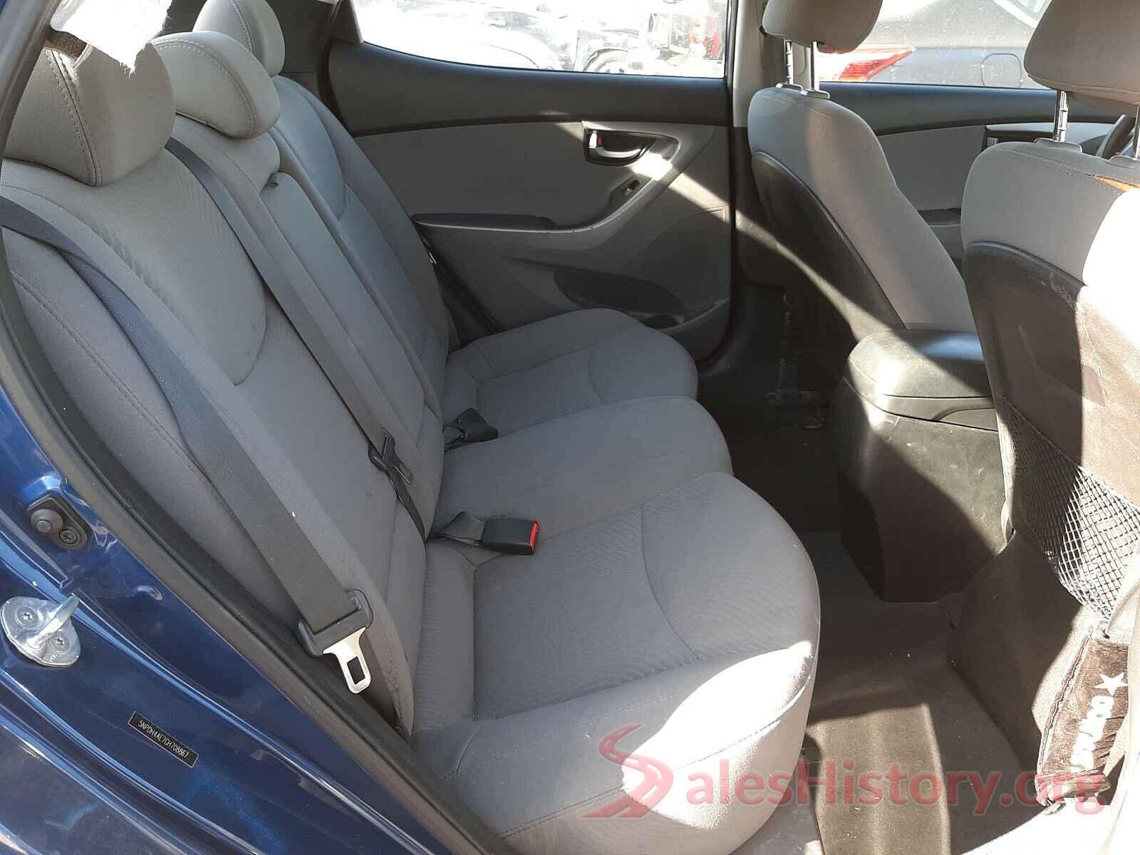 5NPDH4AE7GH708867 2016 HYUNDAI ELANTRA