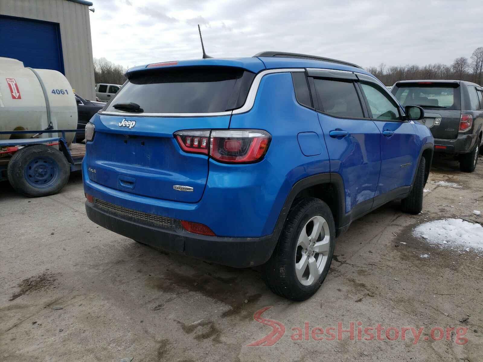 3C4NJDBB2JT401479 2018 JEEP COMPASS