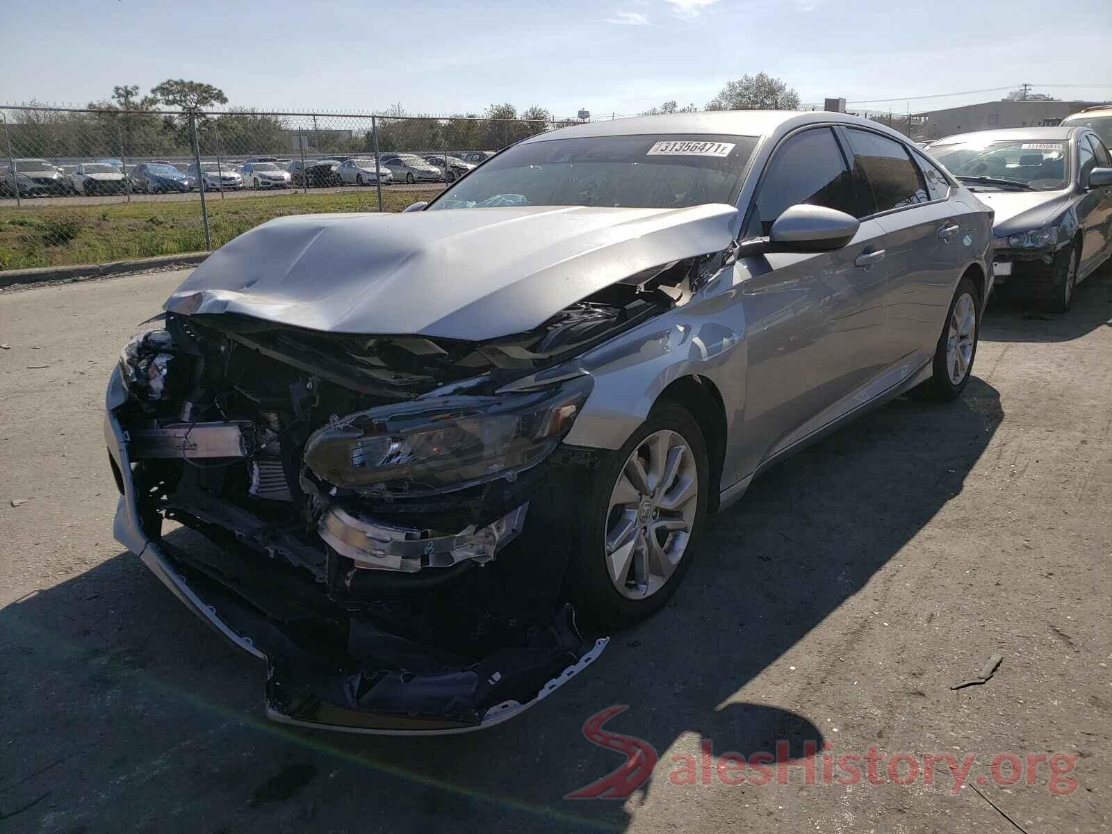 1HGCV1F17KA100762 2019 HONDA ACCORD