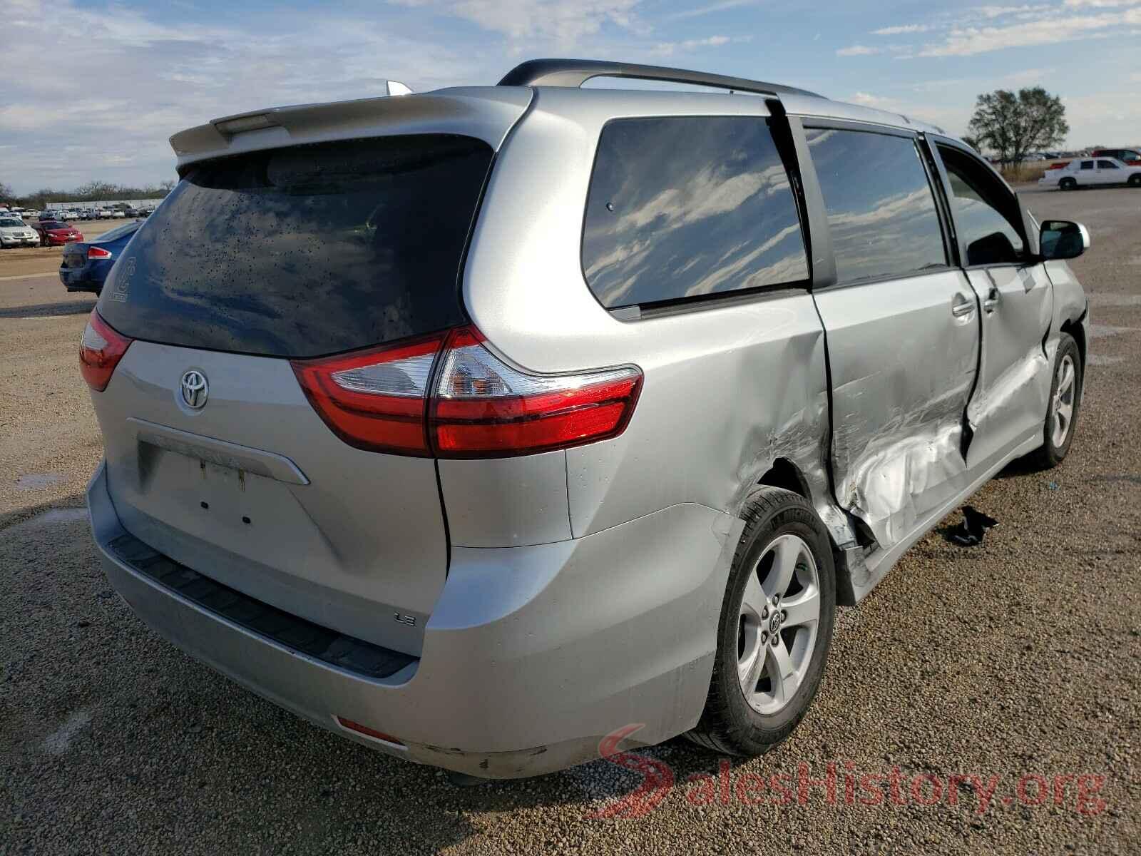 5TDKZ3DC2KS978262 2019 TOYOTA SIENNA