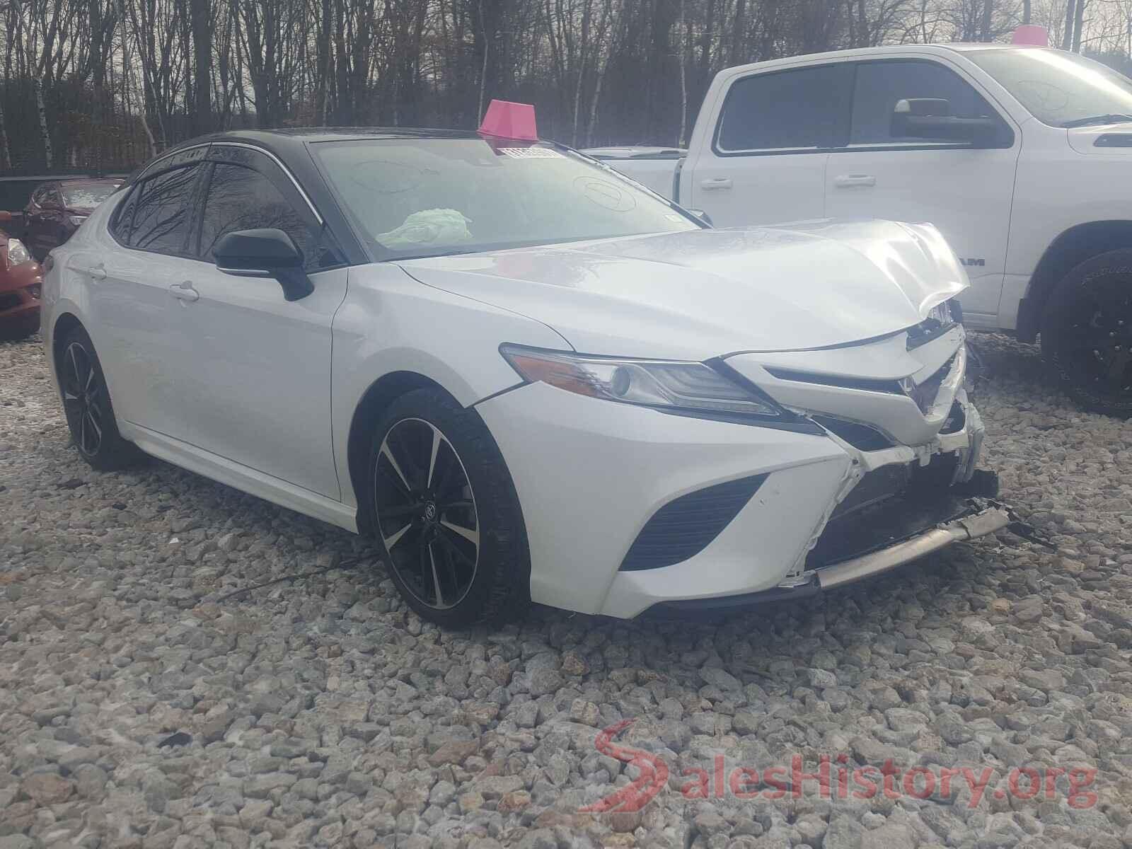 4T1B61HK5KU183440 2019 TOYOTA CAMRY