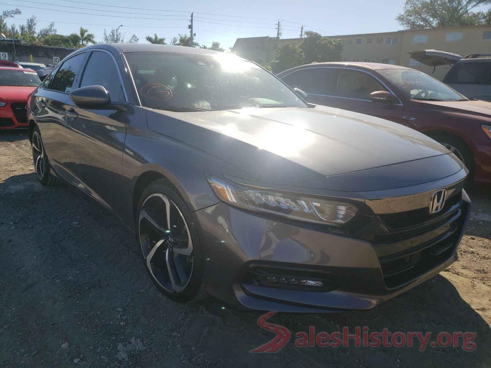 1HGCV1F34JA158845 2018 HONDA ACCORD