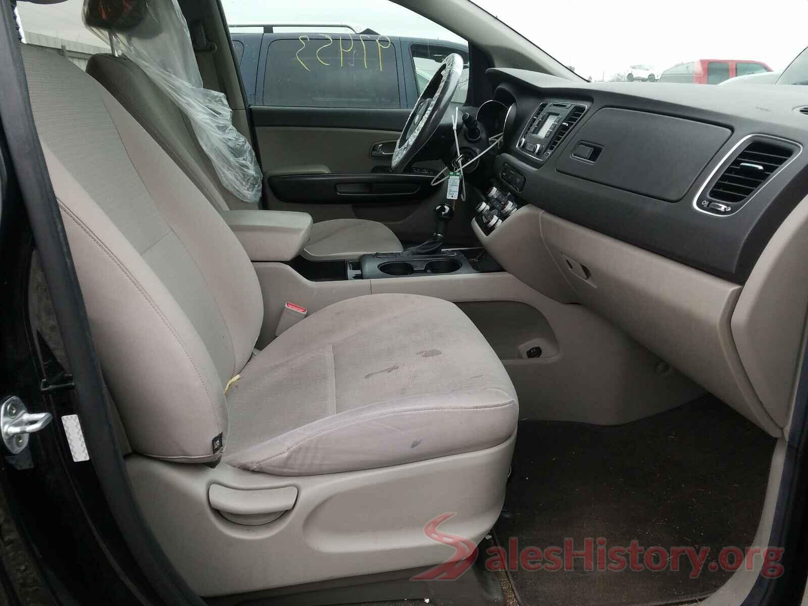 KNDMA5C12G6158704 2016 KIA SEDONA