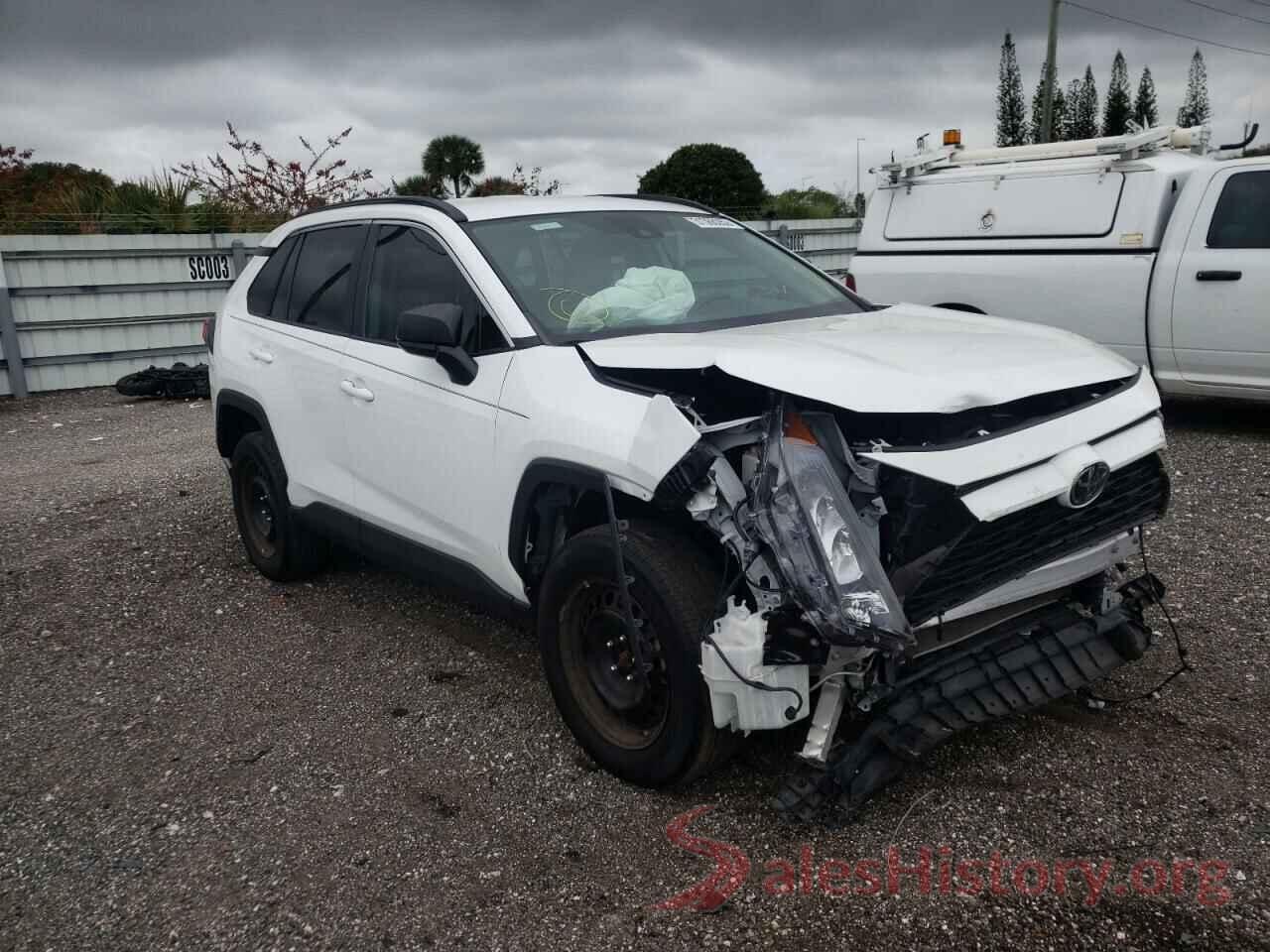 2T3H1RFV4KW018748 2019 TOYOTA RAV4