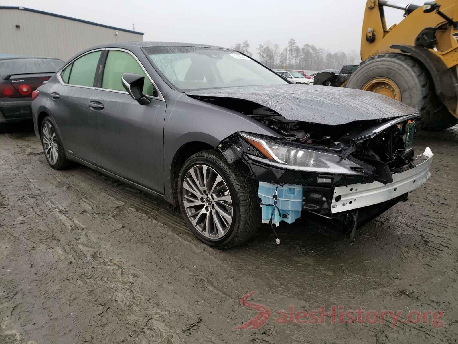 JTHB21B18K2039116 2019 LEXUS ES300