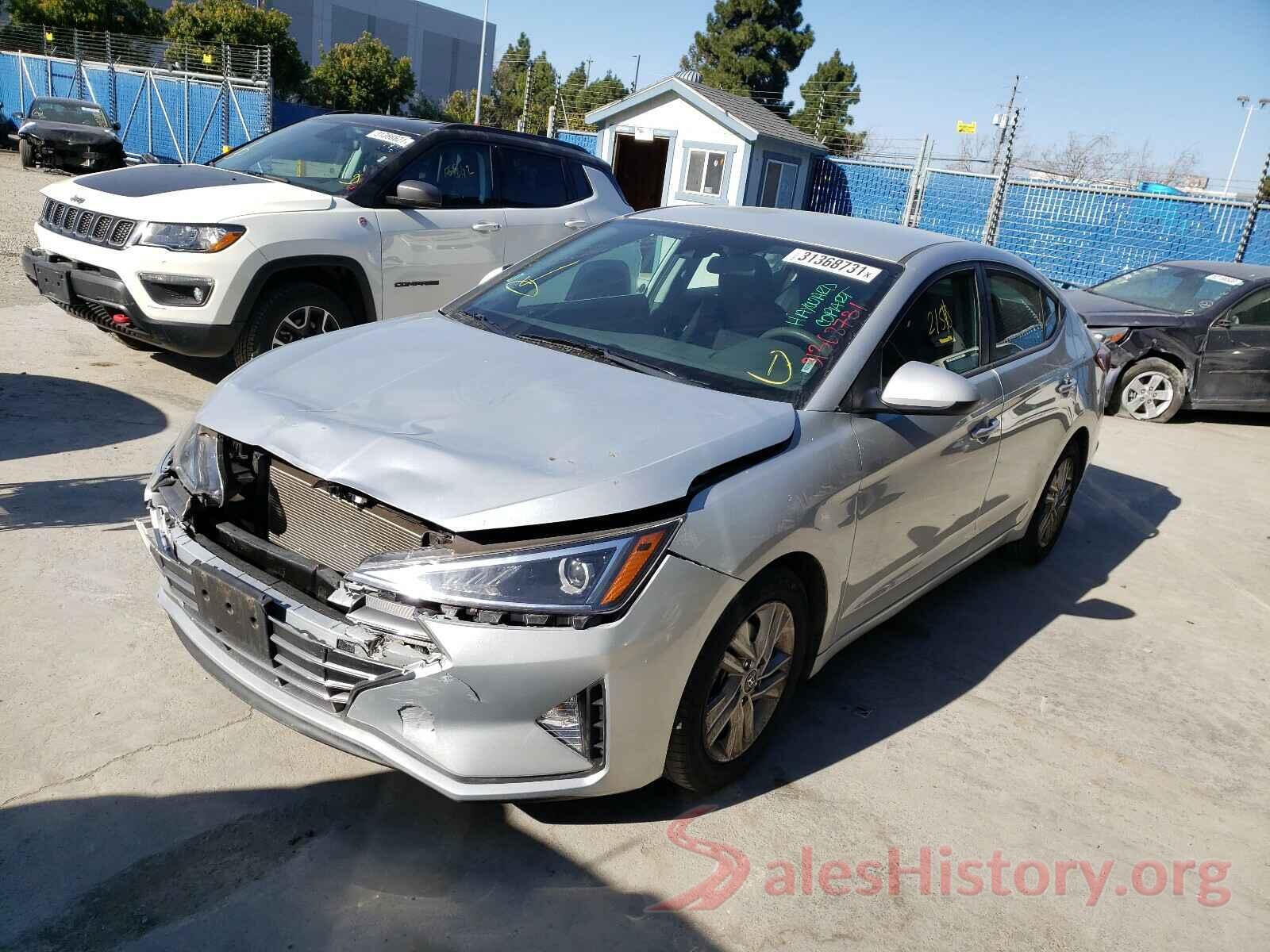 5NPD84LFXKH424261 2019 HYUNDAI ELANTRA