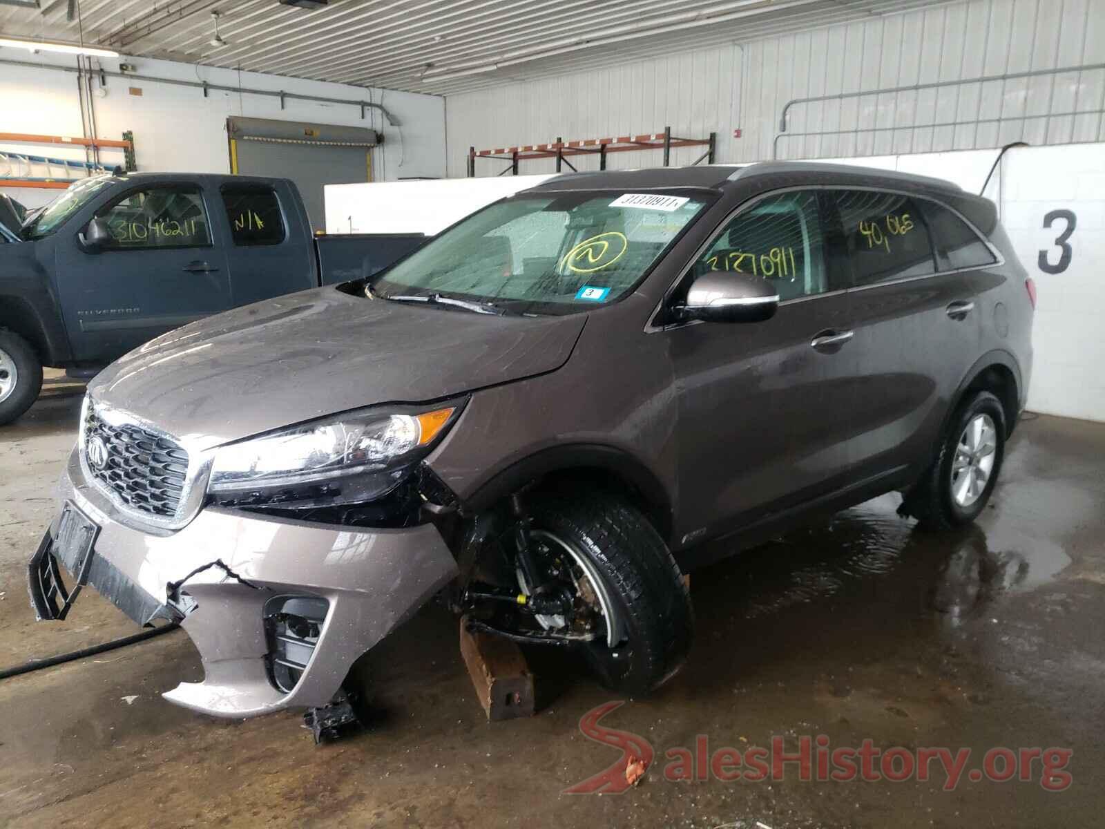 JN8AT2MT2HW136994 2019 KIA SORENTO