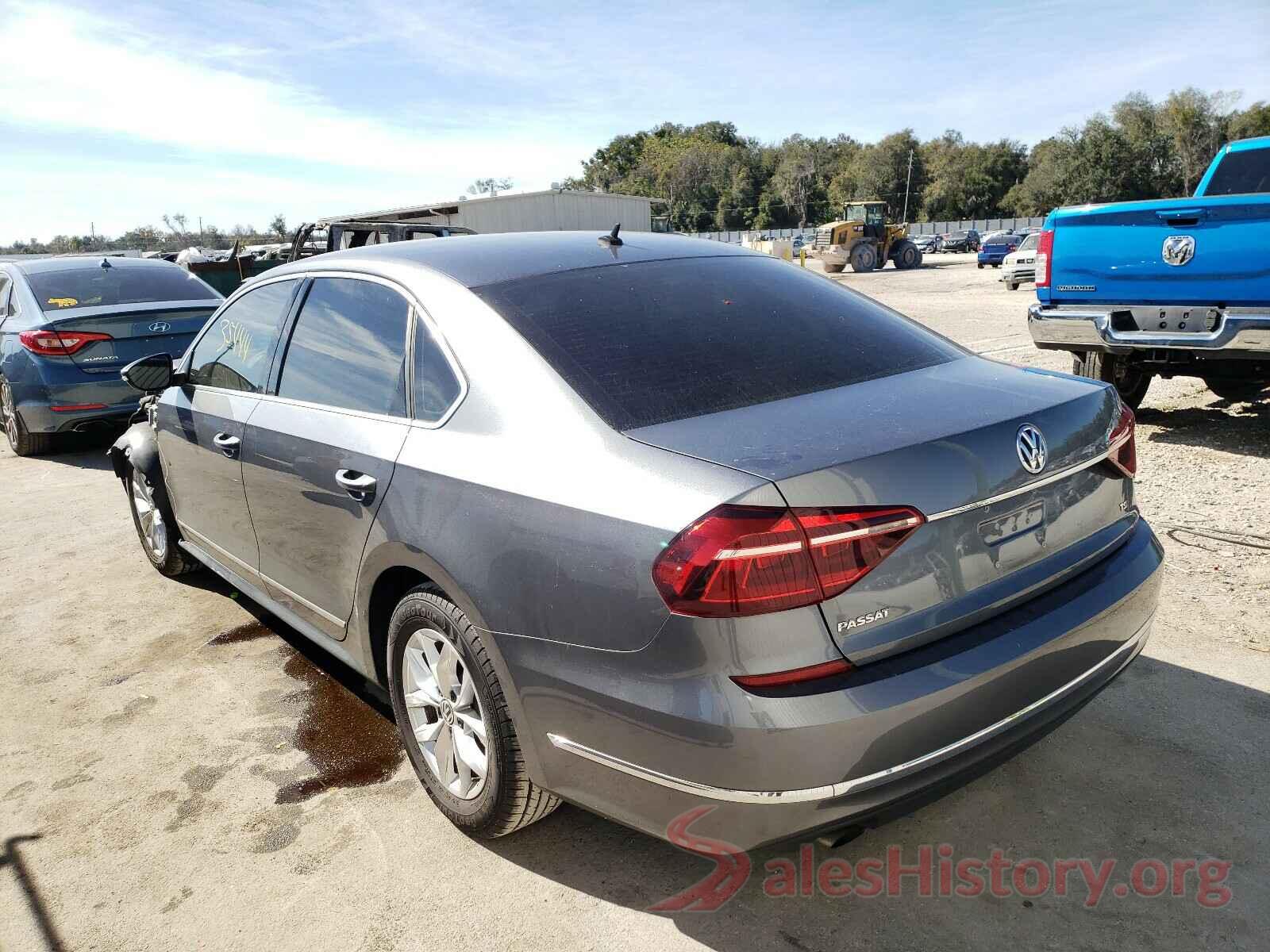 1VWAT7A37HC075671 2017 VOLKSWAGEN PASSAT