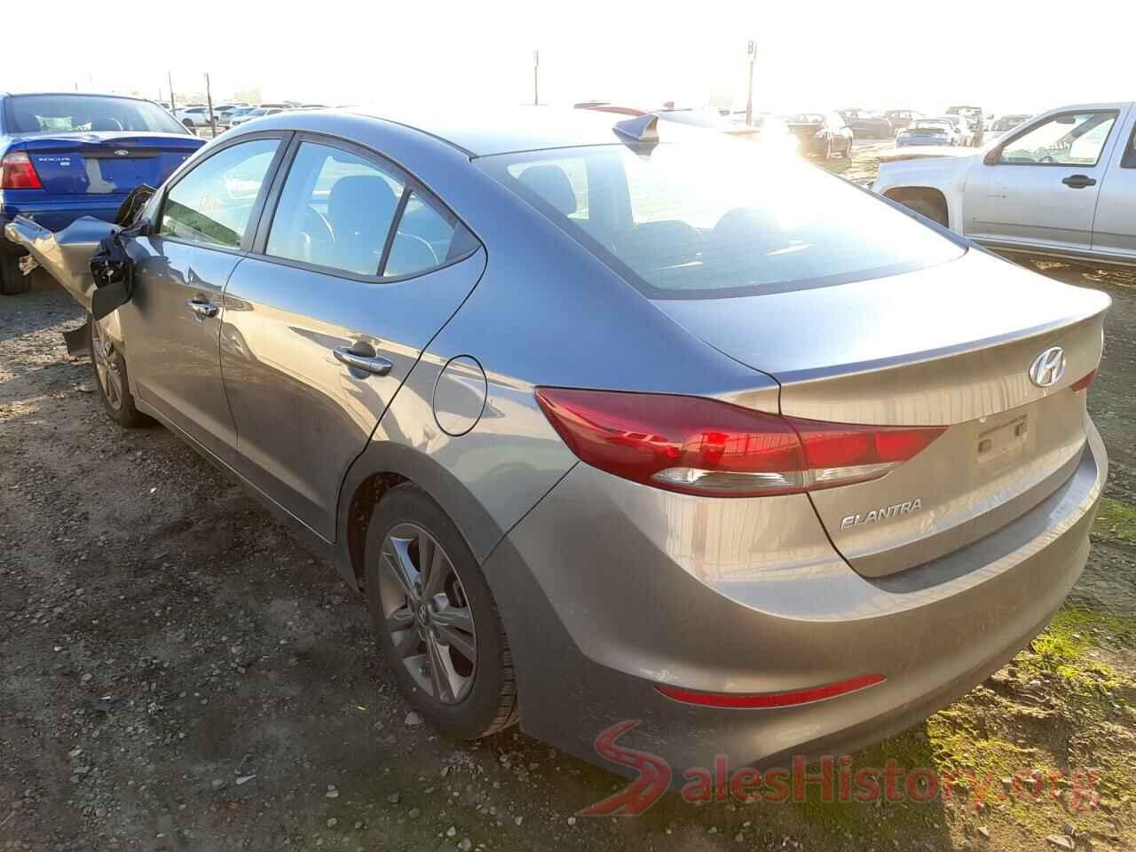 5NPD84LF4JH260035 2018 HYUNDAI ELANTRA