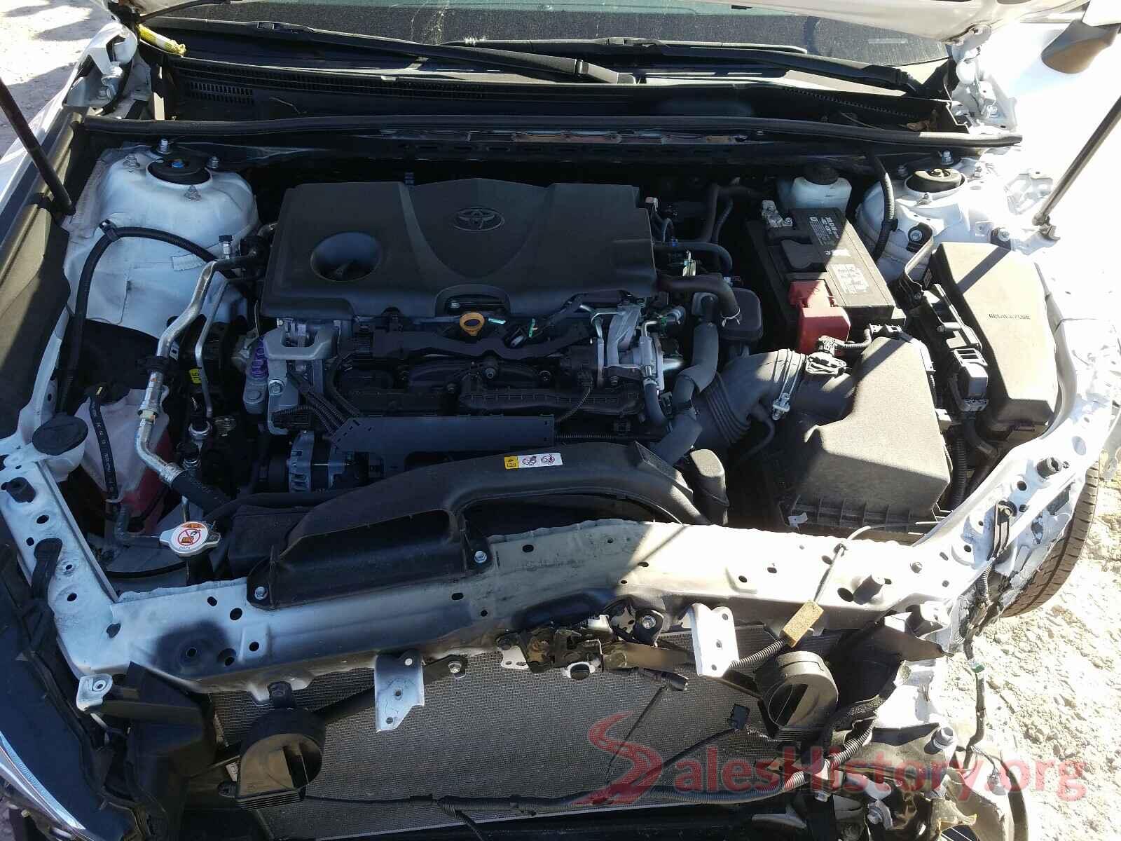 4T1B11HK6JU141159 2018 TOYOTA CAMRY