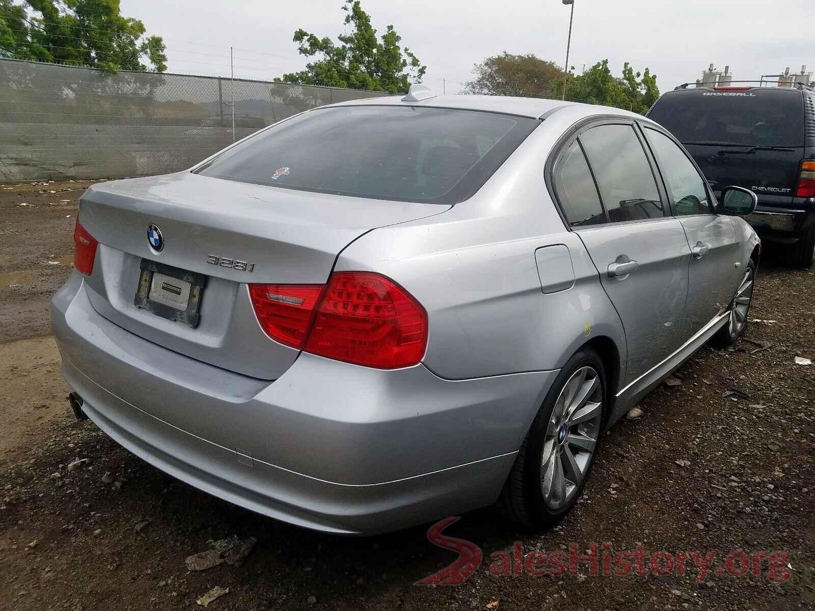 KM8K5CA56MU747635 2011 BMW 3 SERIES