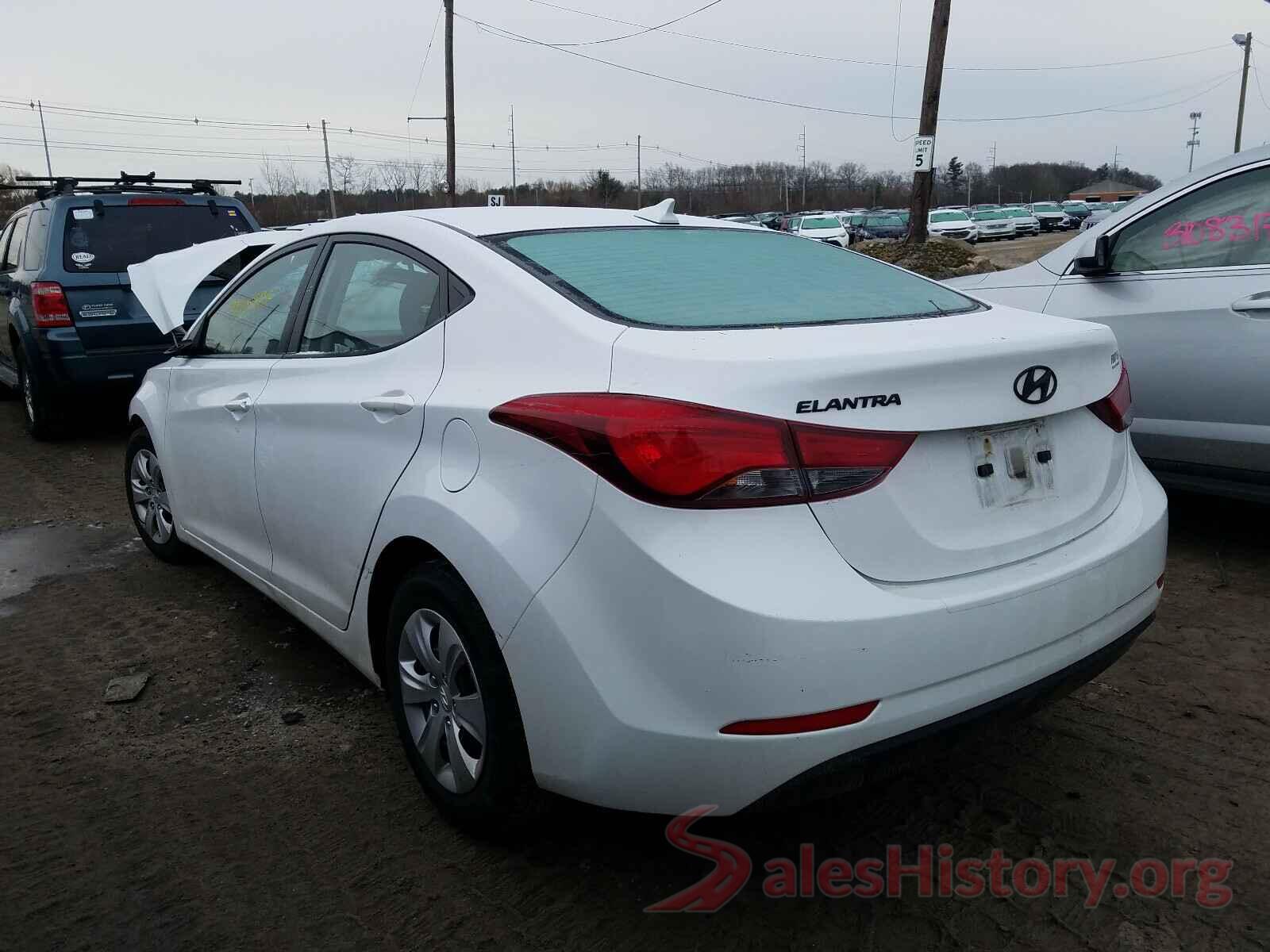 5NPDH4AE4GH685435 2016 HYUNDAI ELANTRA