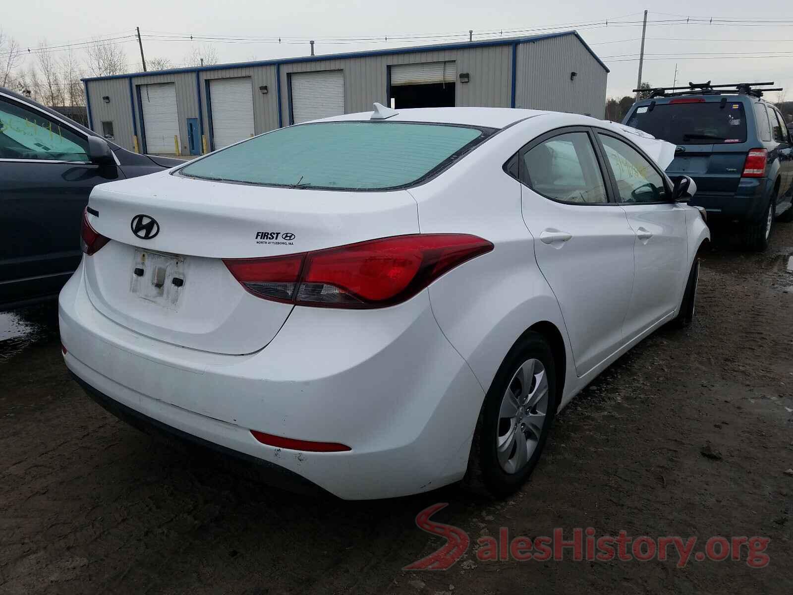 5NPDH4AE4GH685435 2016 HYUNDAI ELANTRA