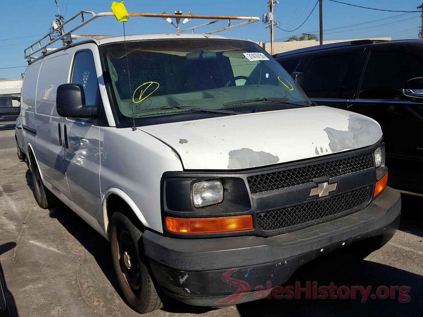 1GCVKREH6JZ272066 2004 CHEVROLET EXPRESS