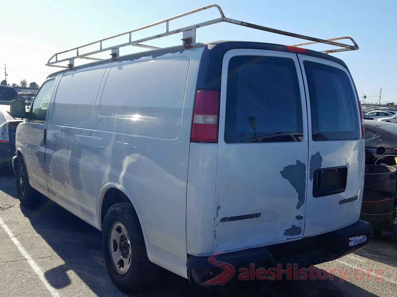 1GCVKREH6JZ272066 2004 CHEVROLET EXPRESS