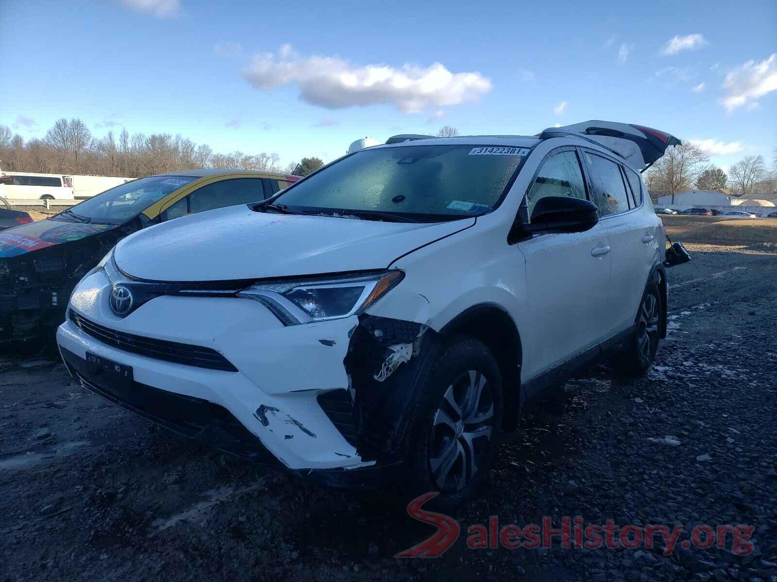 JTMBFREV8HJ709801 2017 TOYOTA RAV4