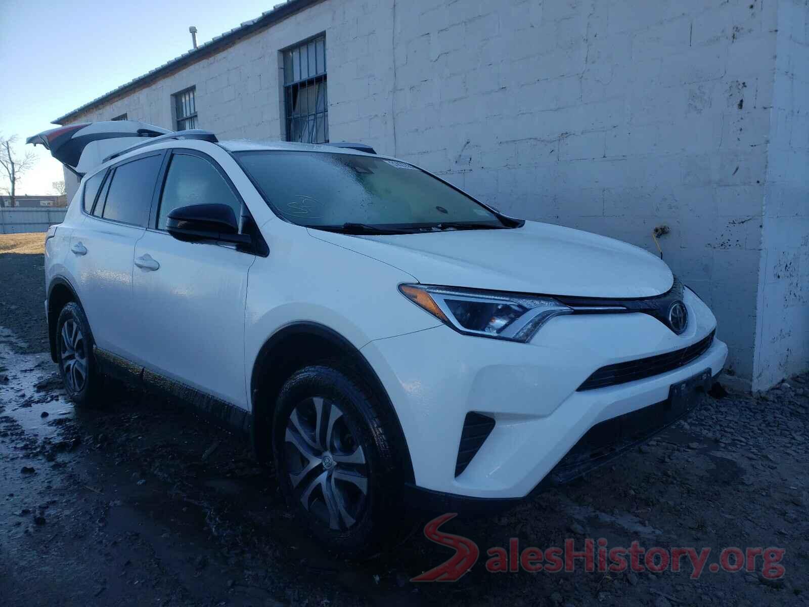 JTMBFREV8HJ709801 2017 TOYOTA RAV4