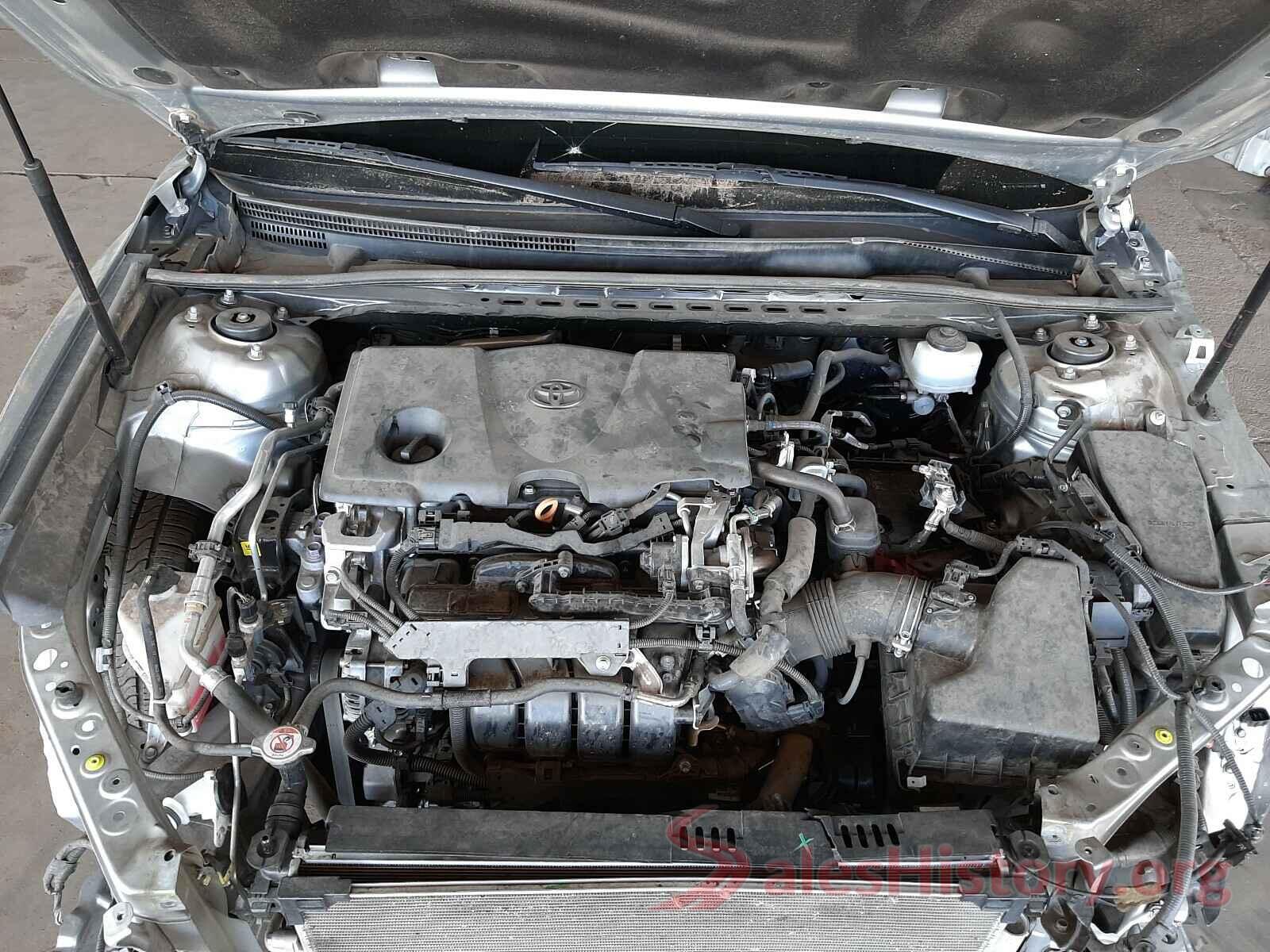 4T1B11HK4JU551765 2018 TOYOTA CAMRY