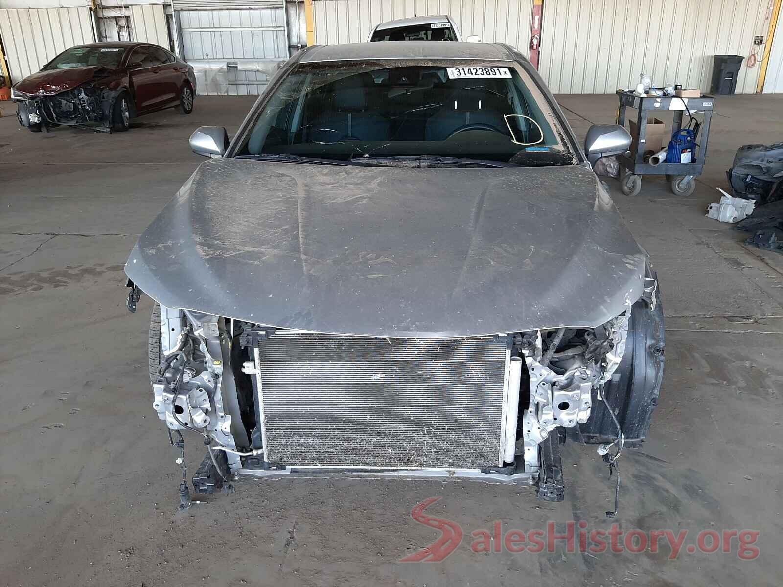 4T1B11HK4JU551765 2018 TOYOTA CAMRY