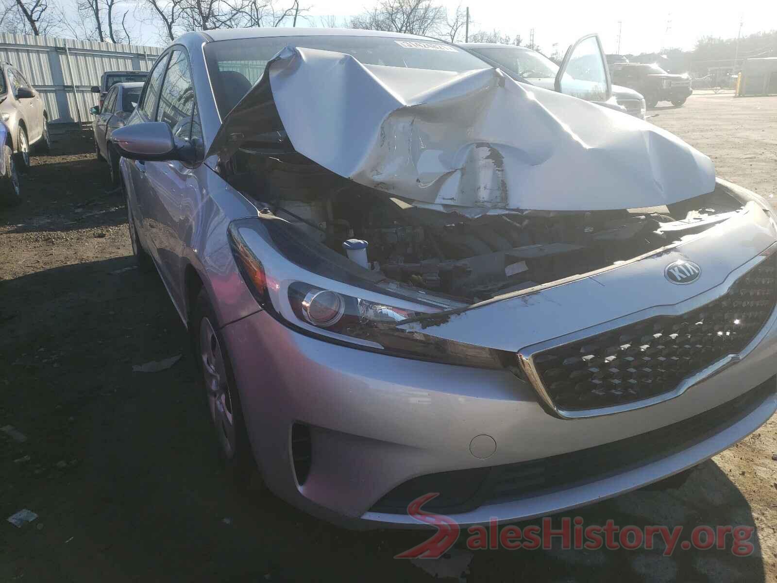 3KPFK4A79JE190736 2018 KIA FORTE