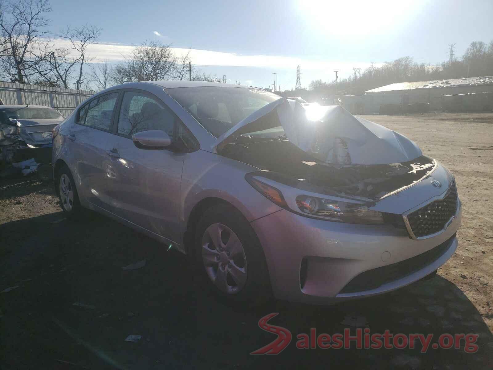 3KPFK4A79JE190736 2018 KIA FORTE