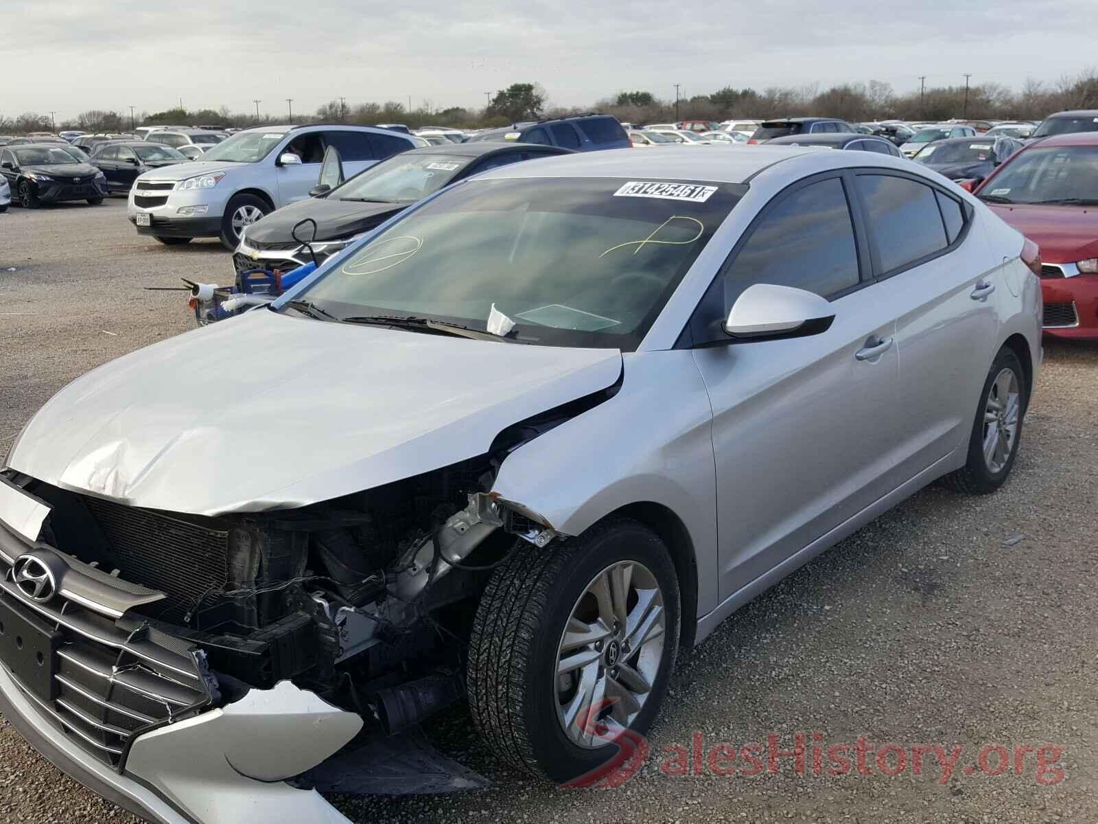 5NPD84LF0KH407548 2019 HYUNDAI ELANTRA