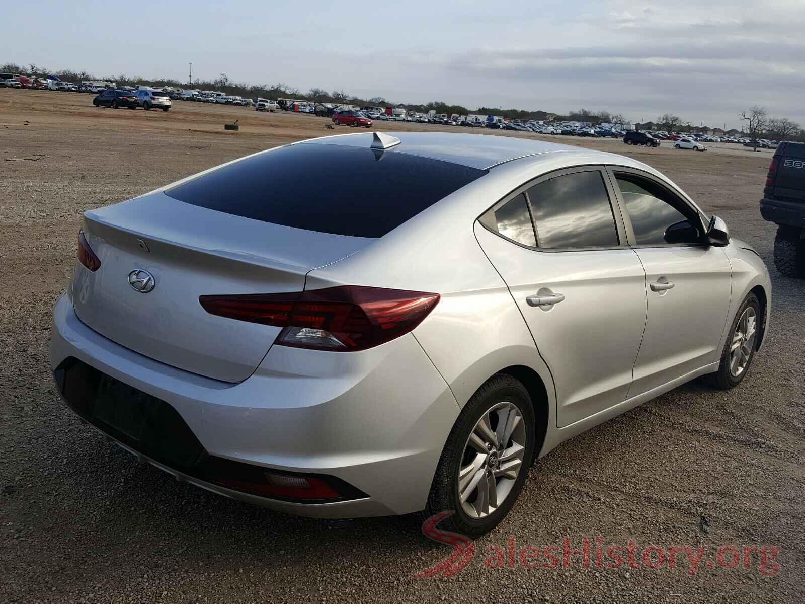 5NPD84LF0KH407548 2019 HYUNDAI ELANTRA