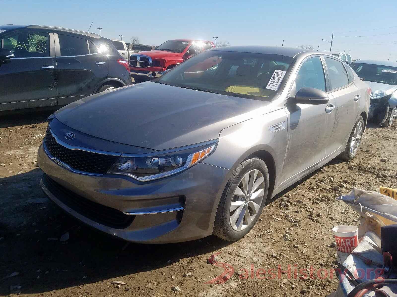 5XXGT4L30JG251930 2018 KIA OPTIMA