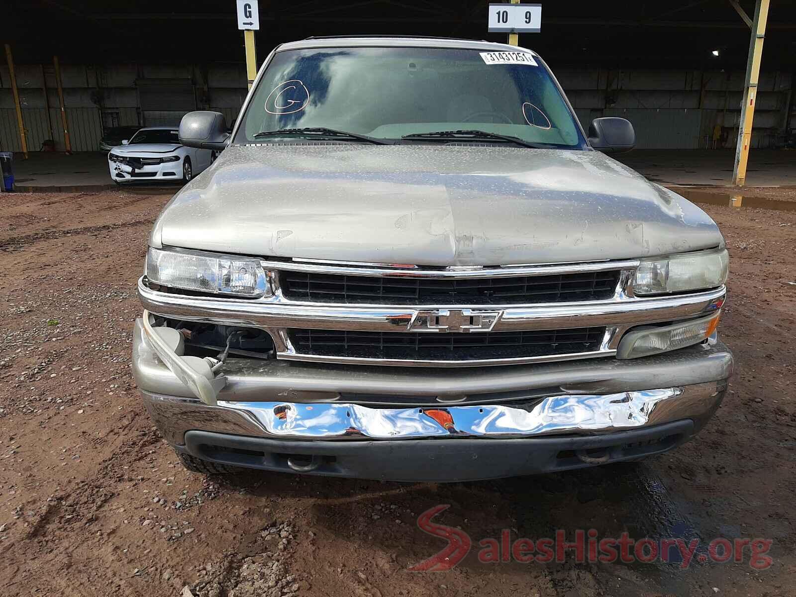 KM8J23A43JU782611 2000 CHEVROLET SUBURBAN