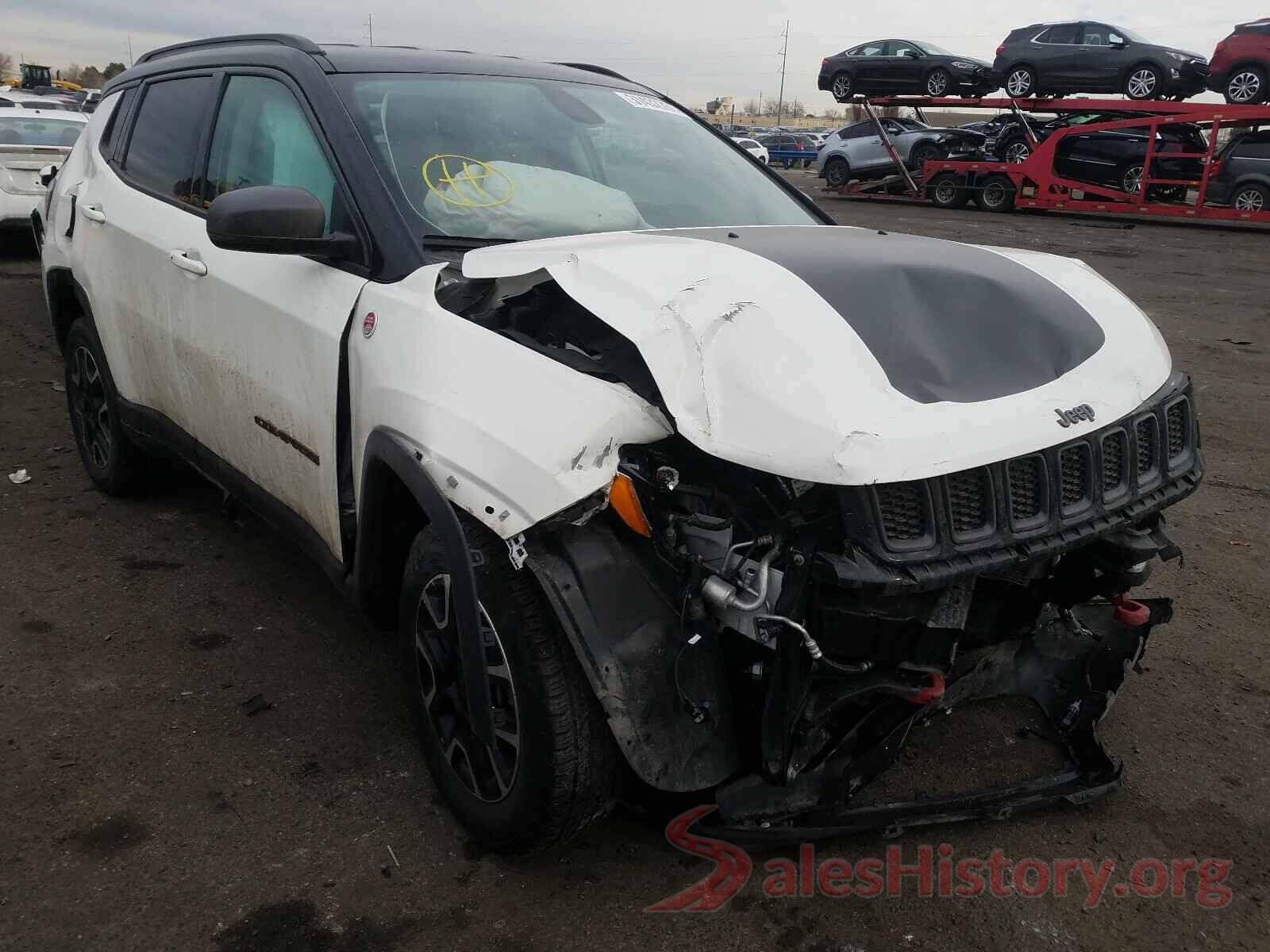 3C4NJDDB8KT805529 2019 JEEP COMPASS