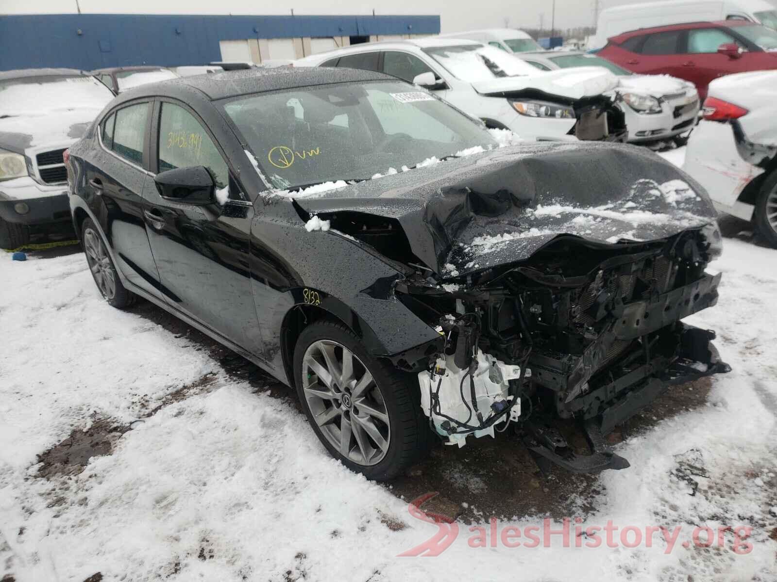 3MZBN1V38JM244963 2018 MAZDA 3