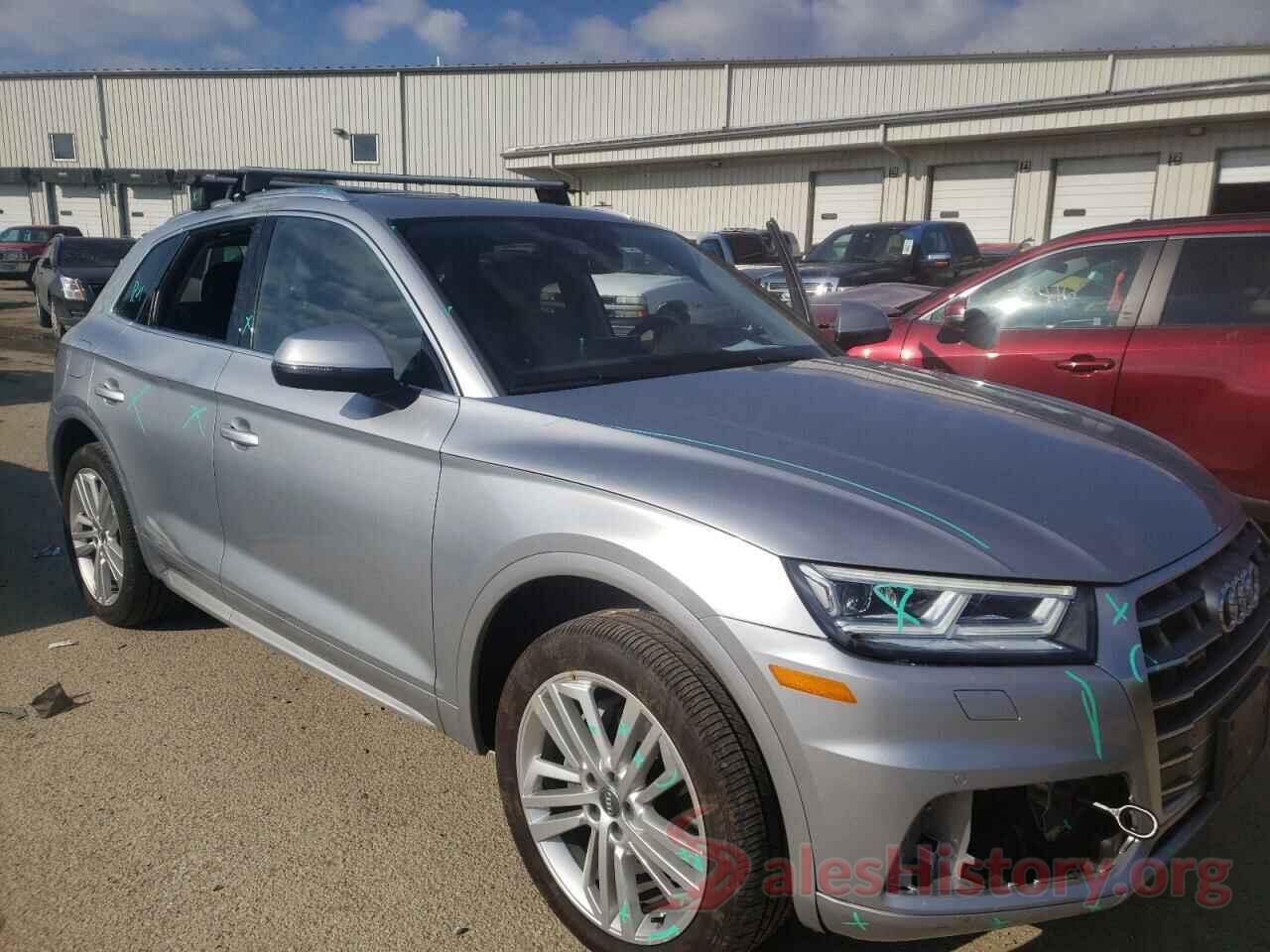 WA1BNAFY8J2078801 2018 AUDI Q5