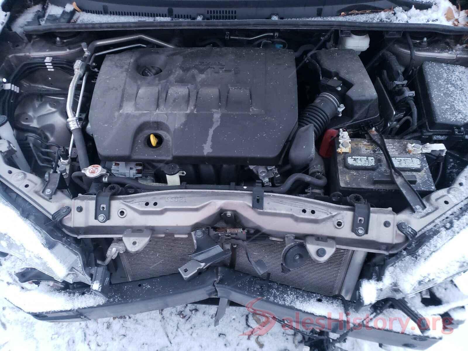 2T1BURHE1JC084838 2018 TOYOTA COROLLA