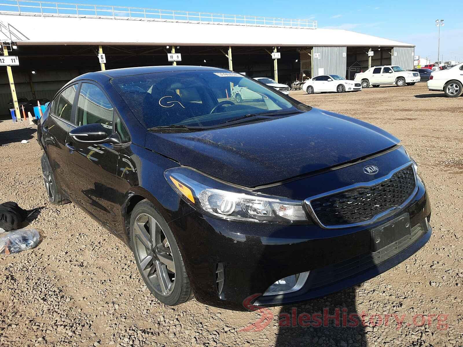 3KPFL4A83JE208878 2018 KIA FORTE