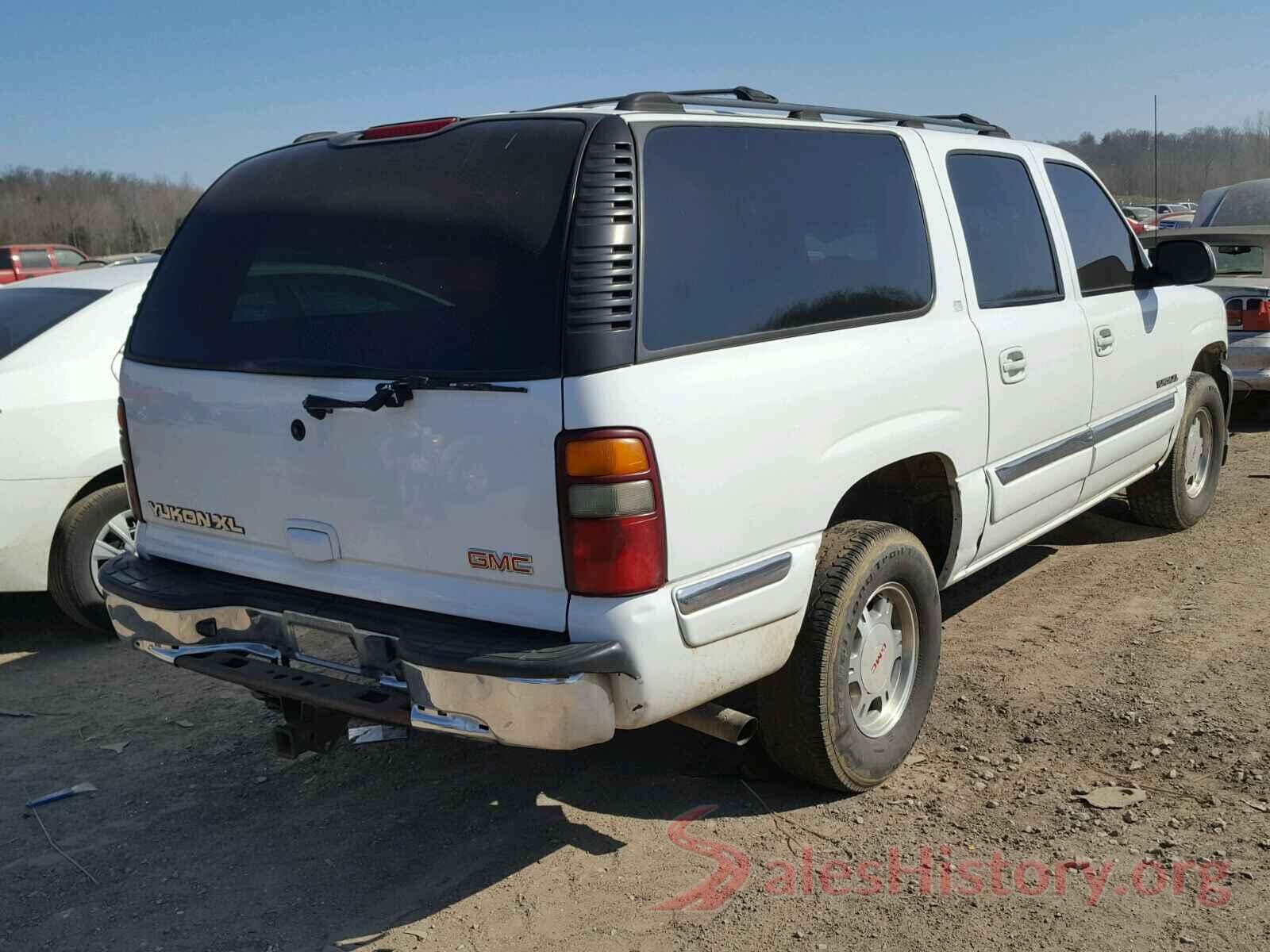 2T3RWRFV3MW109812 2002 GMC YUKON