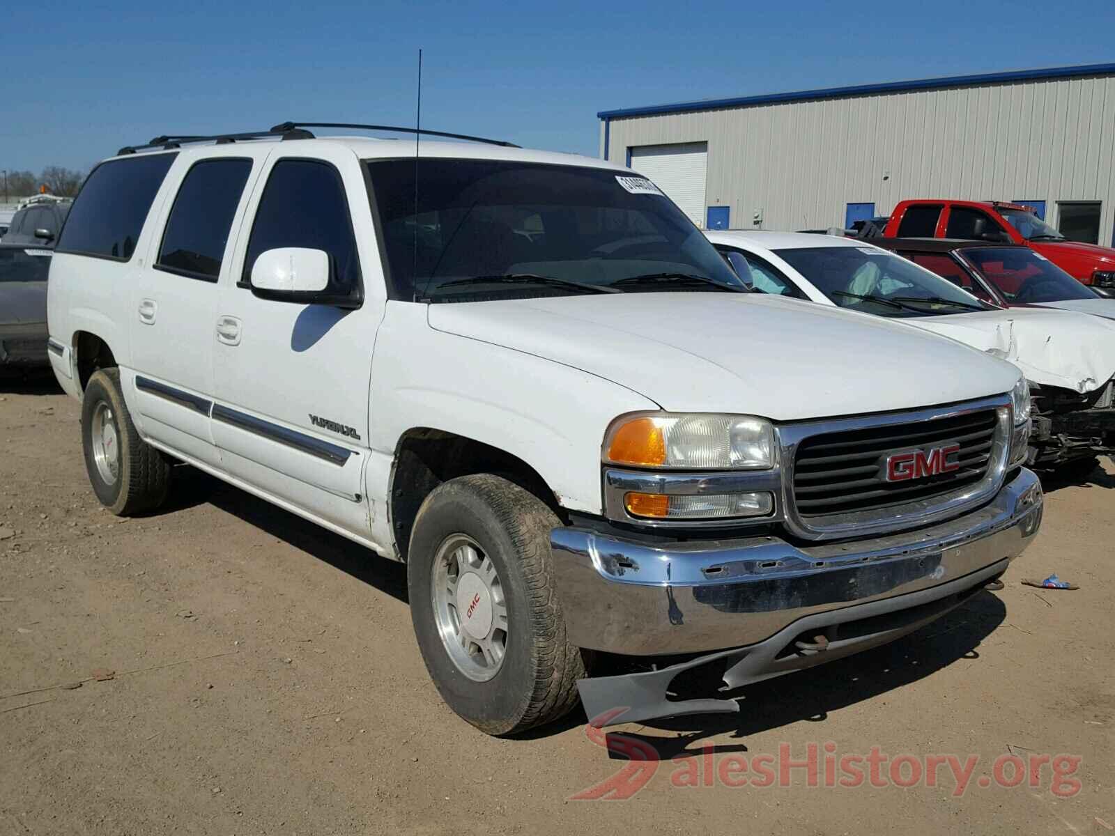 2T3RWRFV3MW109812 2002 GMC YUKON