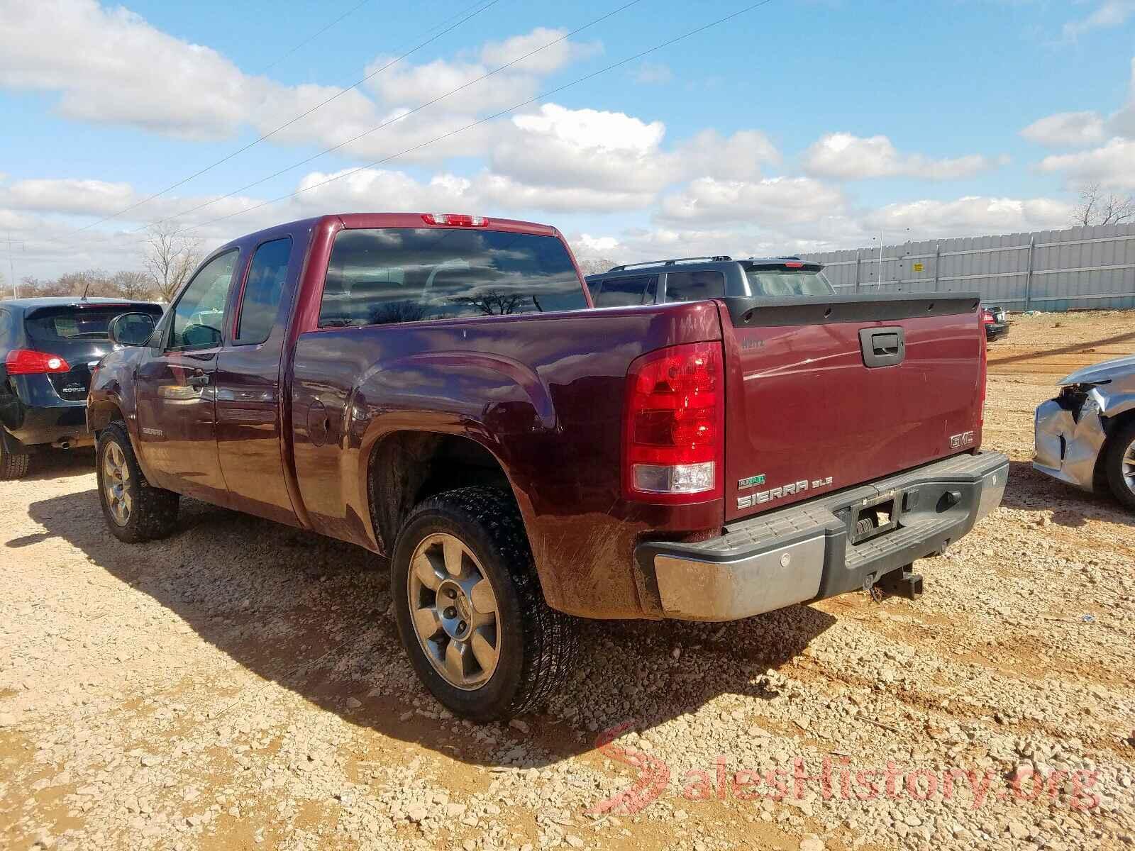 5N1AZ2MH6HN136620 2011 GMC SIERRA