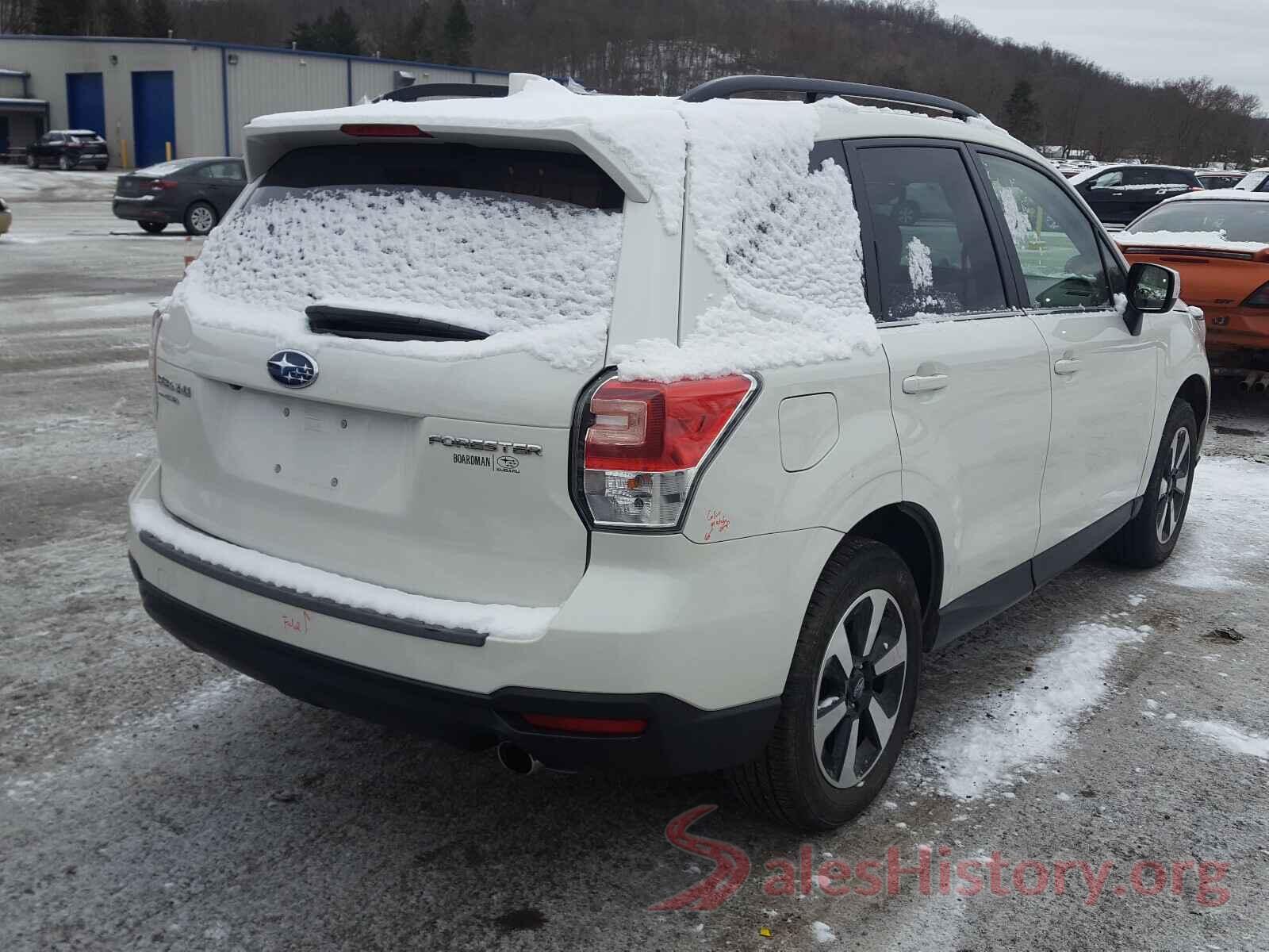 JF2SJALC6JH408914 2018 SUBARU FORESTER