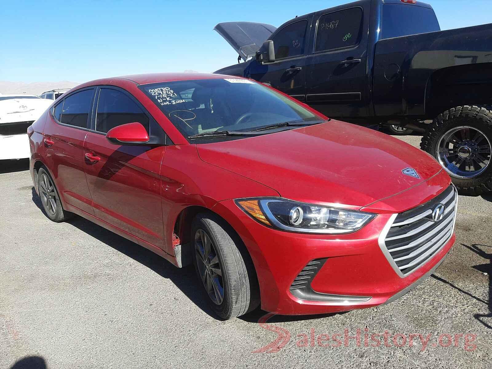 5NPD84LFXJH213883 2018 HYUNDAI ELANTRA