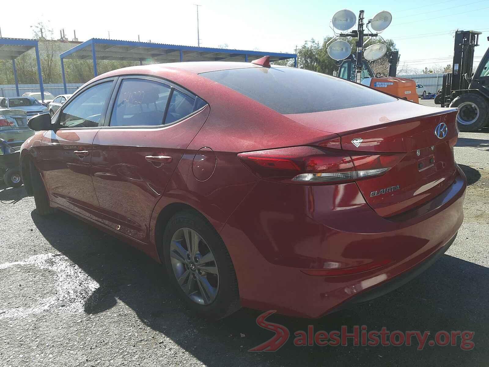 5NPD84LFXJH213883 2018 HYUNDAI ELANTRA