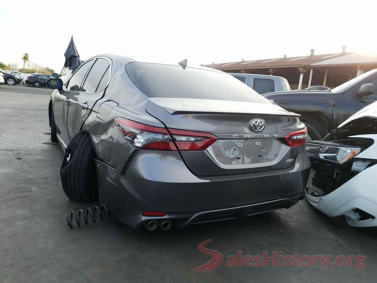 4T1K61AK4MU511766 2021 TOYOTA CAMRY