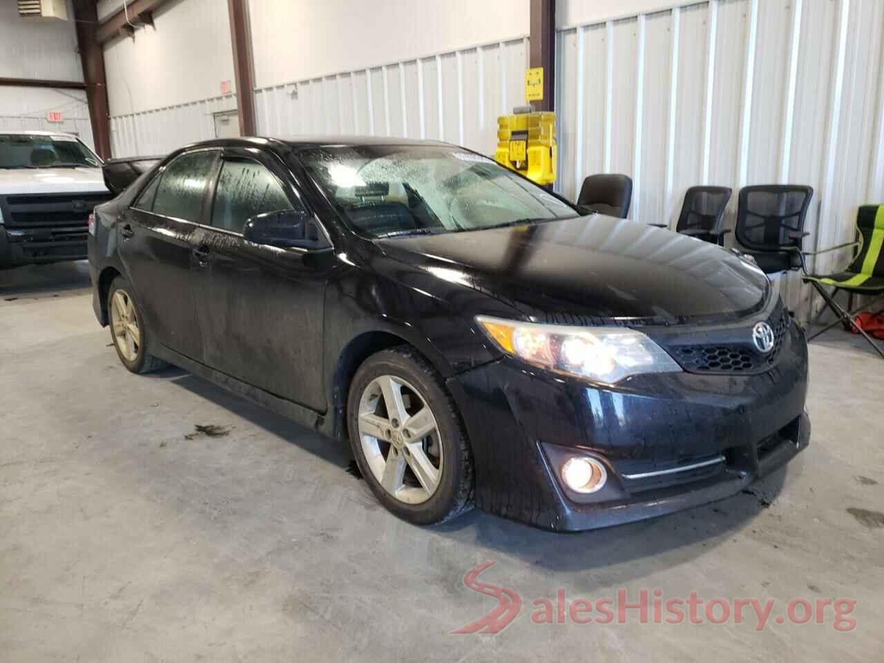 4T1BF1FK3EU337585 2014 TOYOTA CAMRY