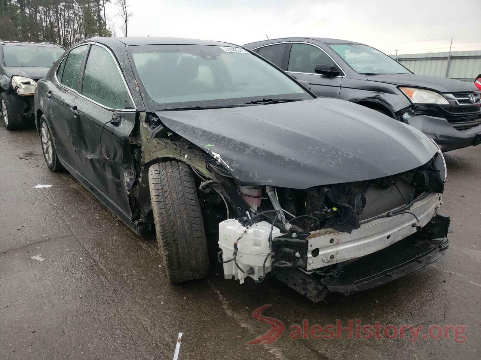 4T1B11HK8JU578435 2018 TOYOTA CAMRY