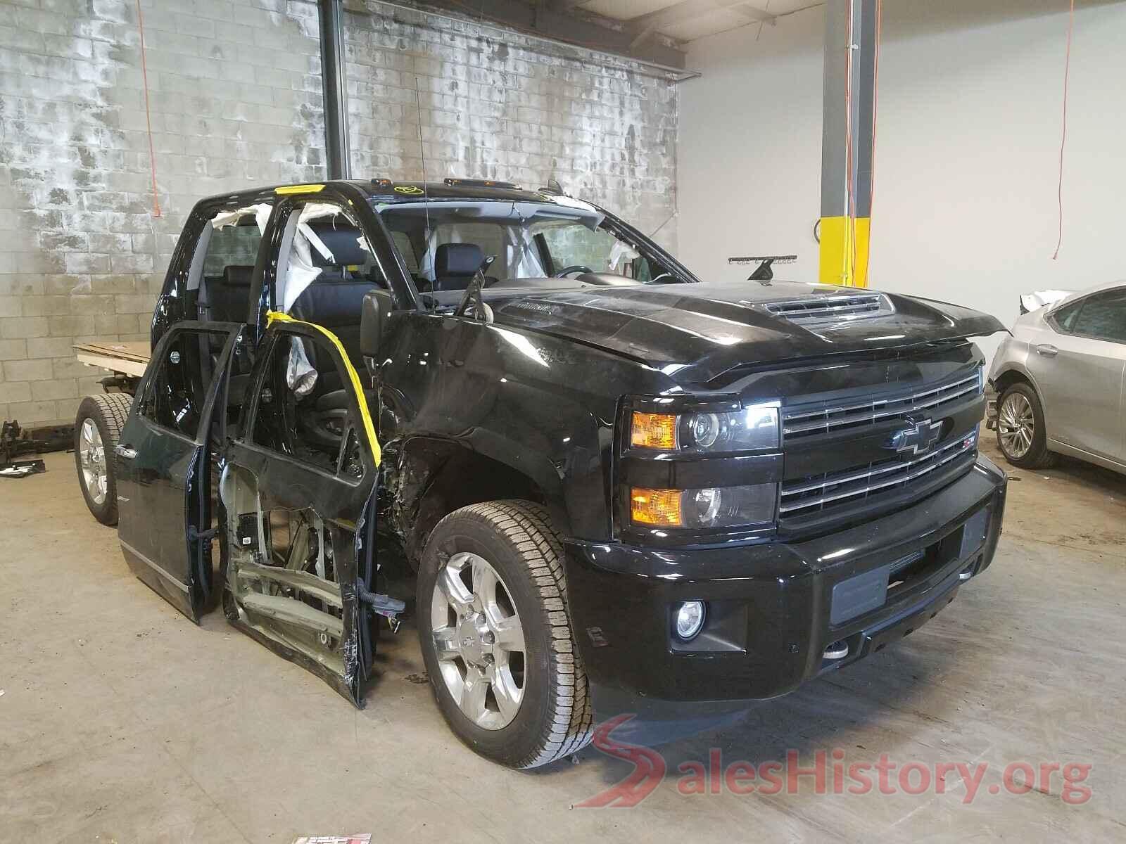 1GC1KWEY2JF206693 2018 CHEVROLET SILVERADO