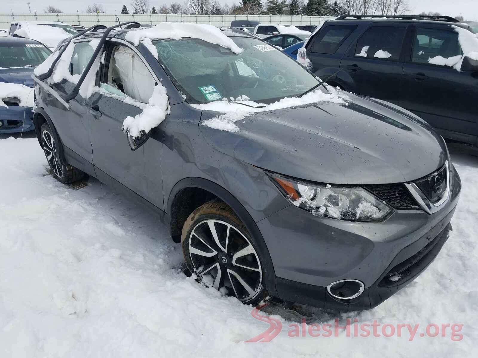 JN1BJ1CP5HW031924 2017 NISSAN ROGUE