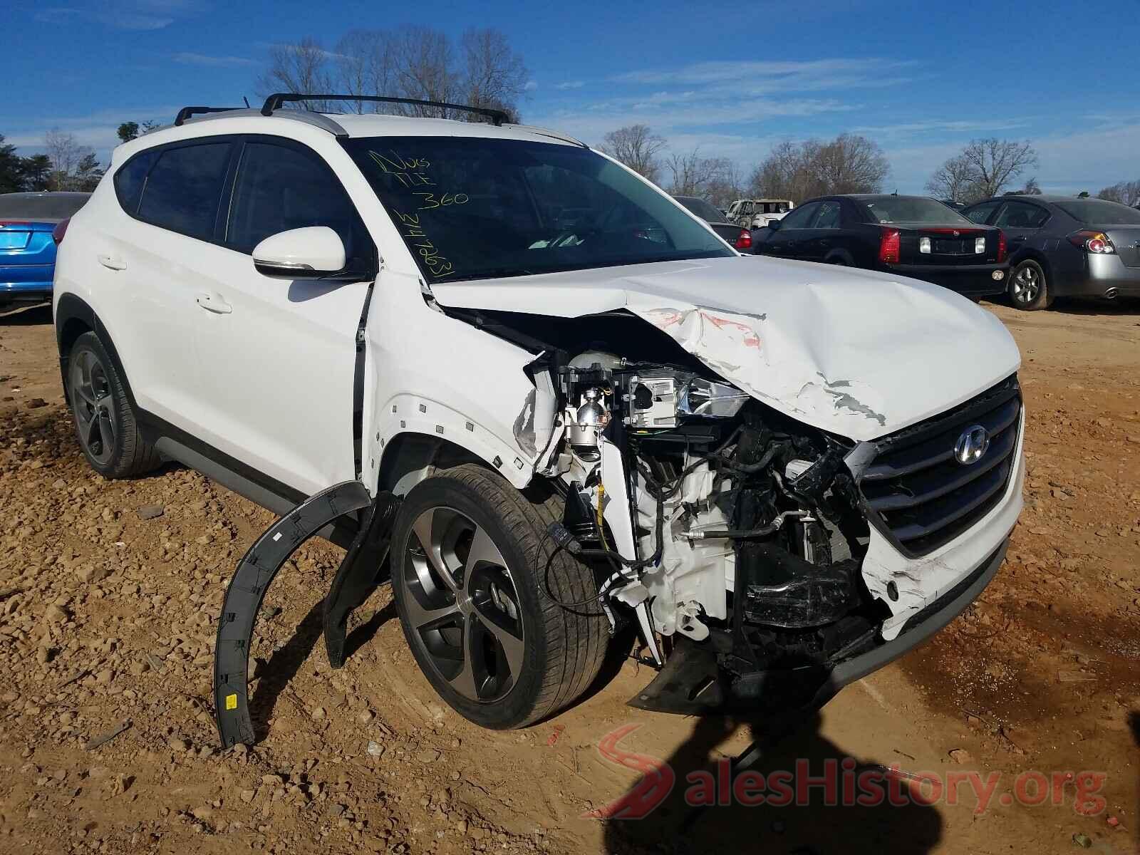 KM8J33A2XHU388805 2017 HYUNDAI TUCSON