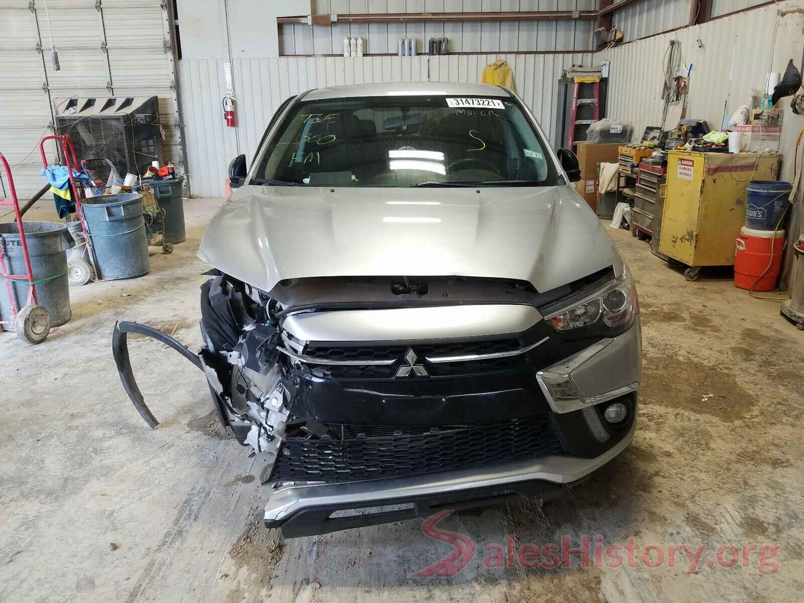 JA4AP3AU4JU016080 2018 MITSUBISHI OUTLANDER