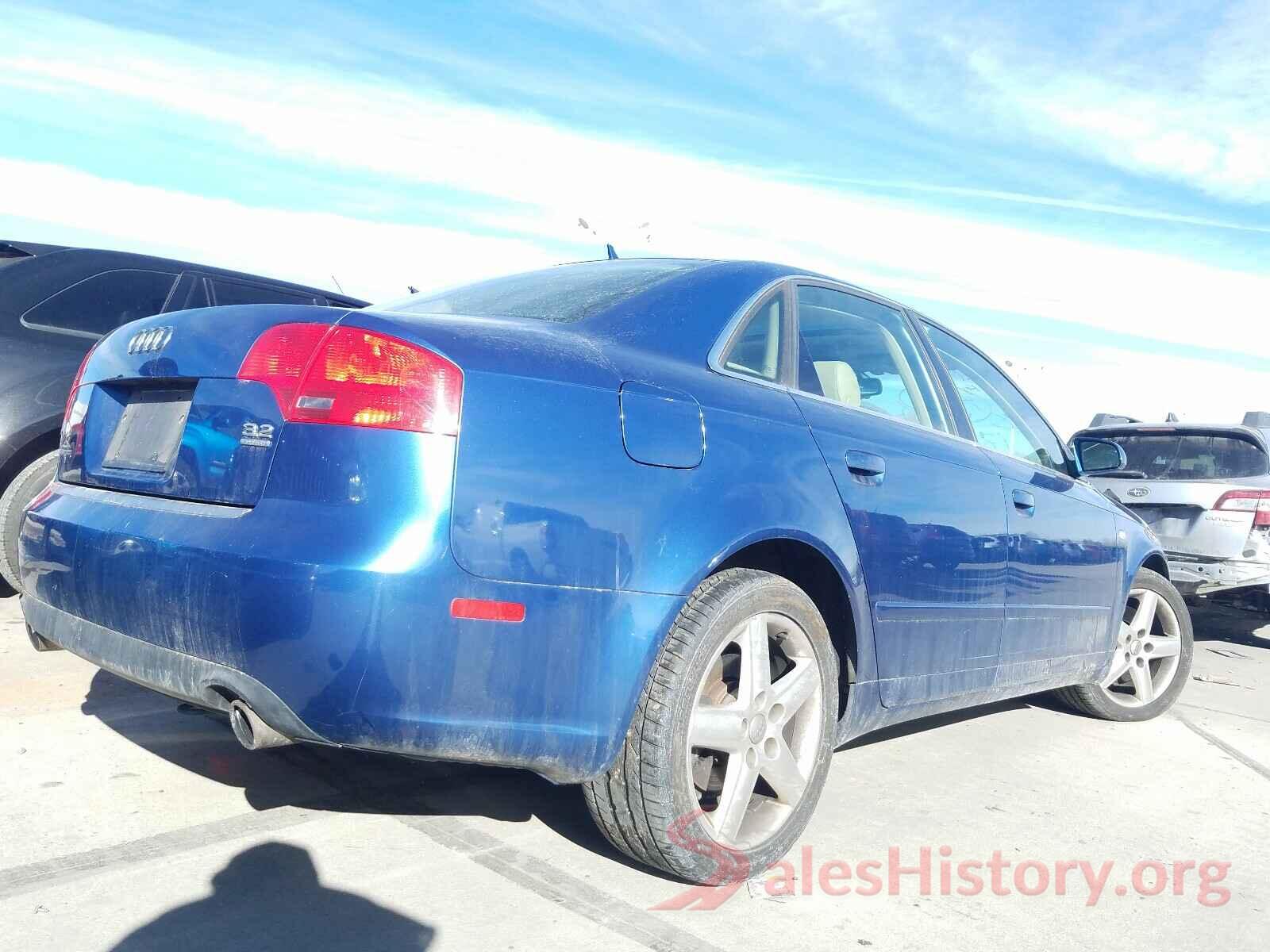 2HGFC2F7XJH517113 2005 AUDI A4