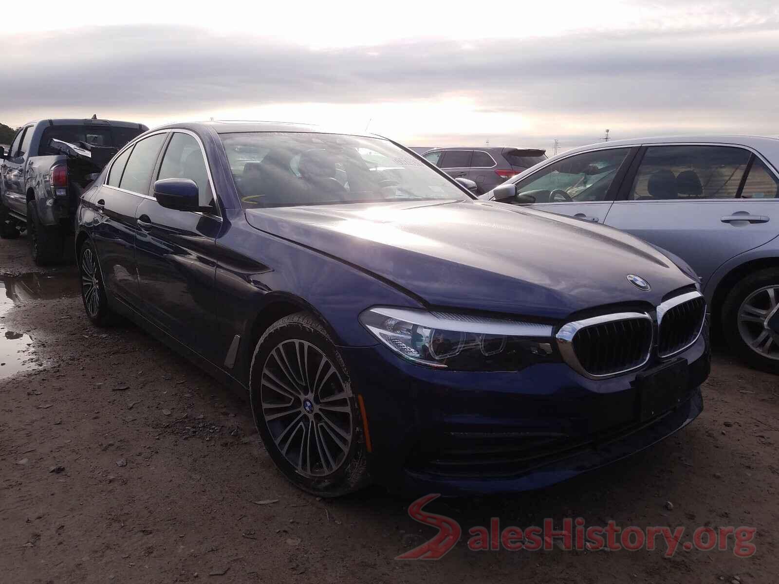 WBAJA7C59KWW48807 2019 BMW 5 SERIES